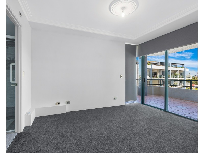 23/10 Park Avenue, Kangaroo Point QLD 4169