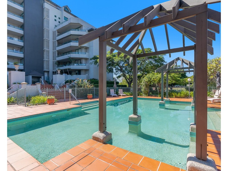 23/10 Park Avenue, Kangaroo Point QLD 4169