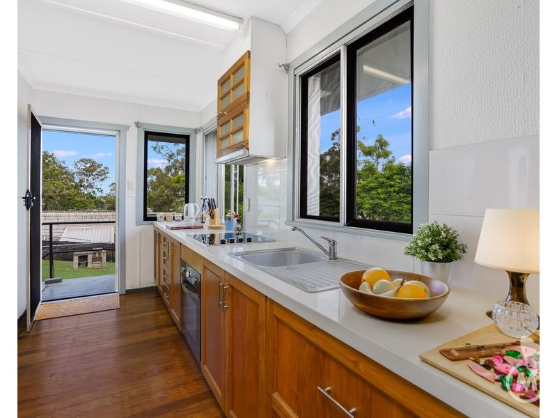 2/39 Old Northern Road, Everton Park QLD 4053