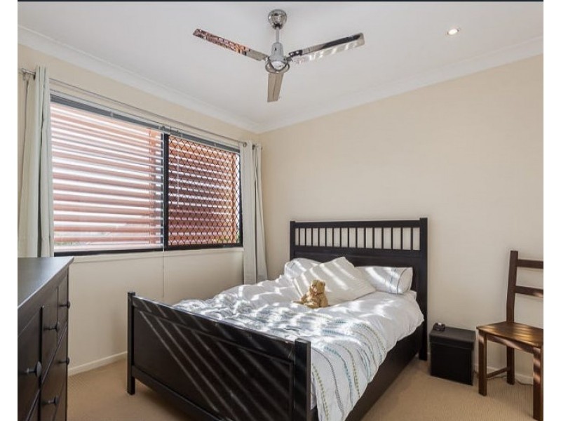 A/12 Kirkland Avenue, Coorparoo QLD 4151