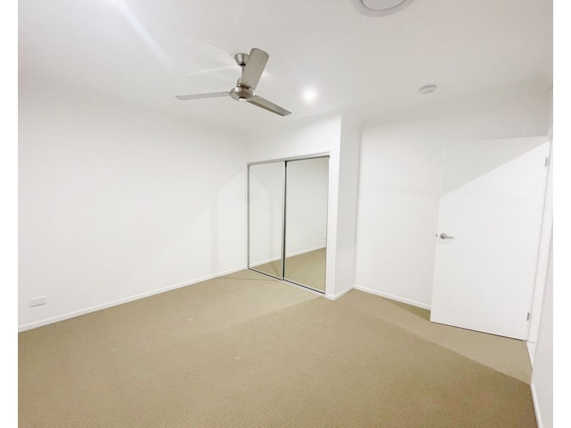 25 Victor Street, Coomera QLD 4209