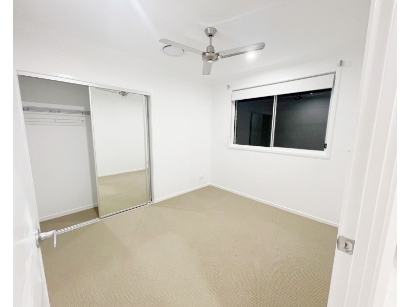 25 Victor Street, Coomera QLD 4209