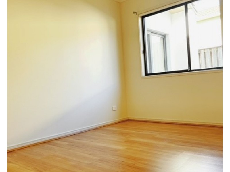 16 Nardoo St, Robina QLD 4226