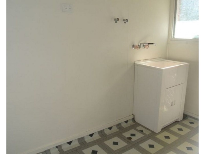 70 Jacaranda Avenue, Logan Central QLD 4114