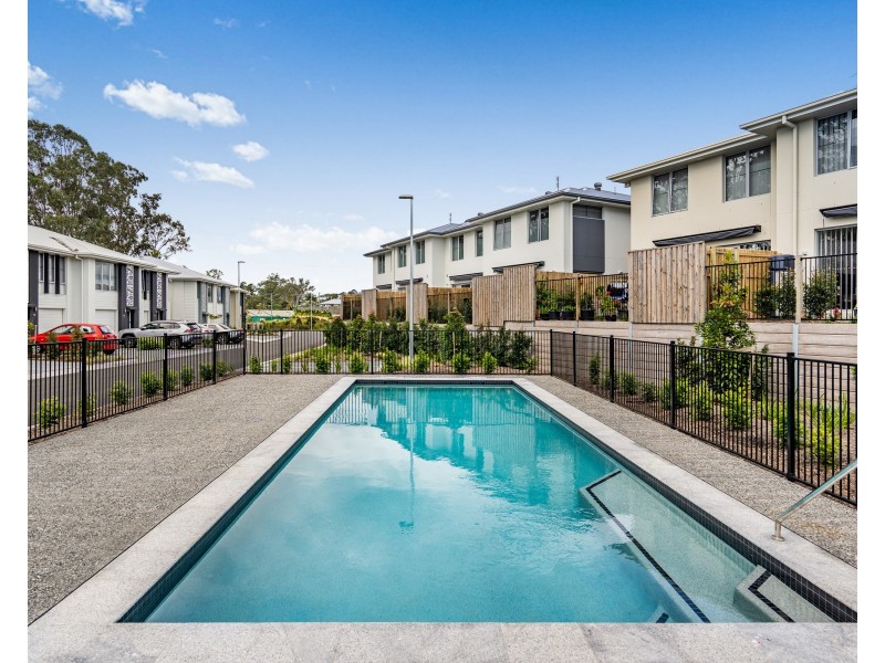 27/1 Isla St, Pimpama QLD 4209