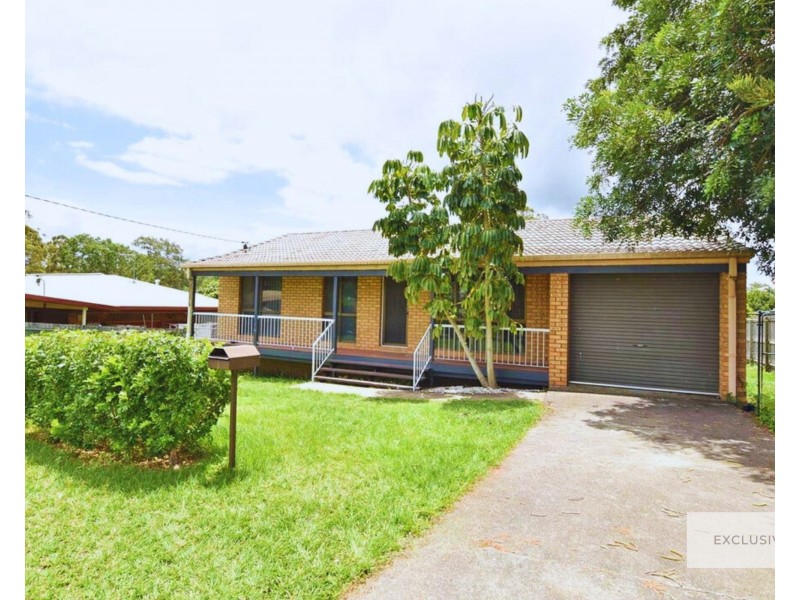 1 Carla Court, Kallangur QLD 4503