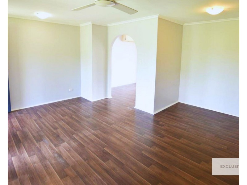 1 Carla Court, Kallangur QLD 4503