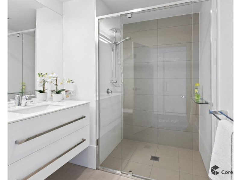 30802/300 Old Cleveland rd, Coorparoo QLD 4151