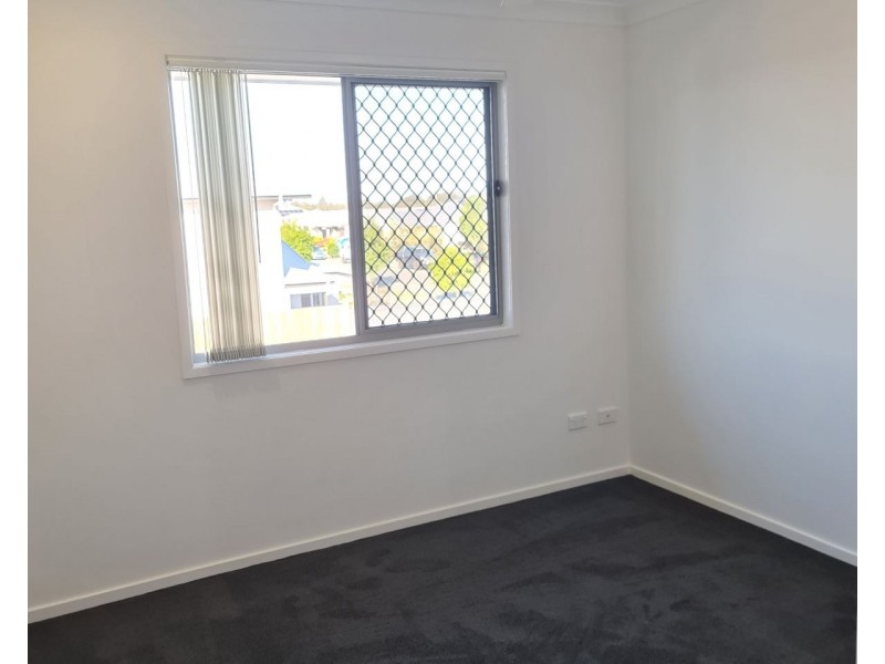 24/8 Casey Street, Caboolture South QLD 4510