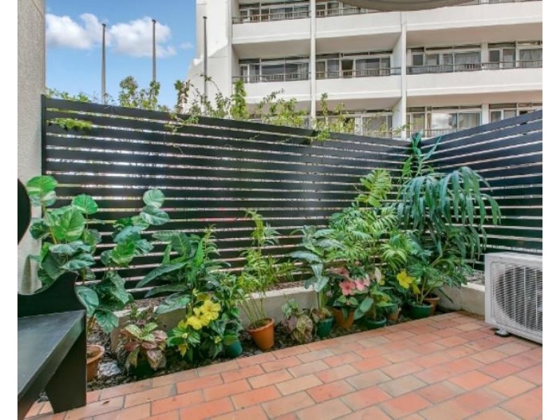 112/2 Barney Street, Southport QLD 4215