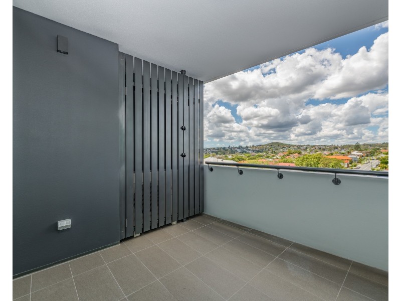 11007/300 Old Cleveland Road, Coorparoo QLD 4151