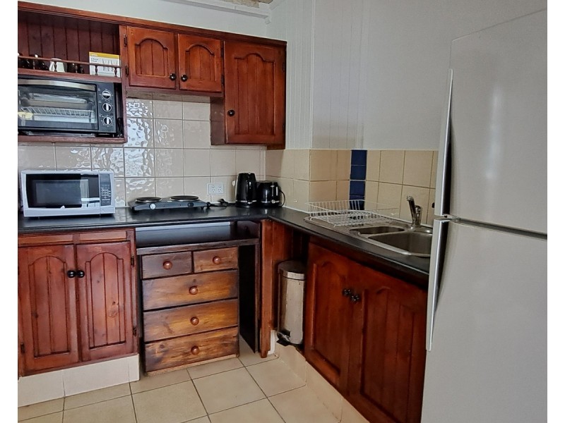 311/2 Barney Street, Southport QLD 4215