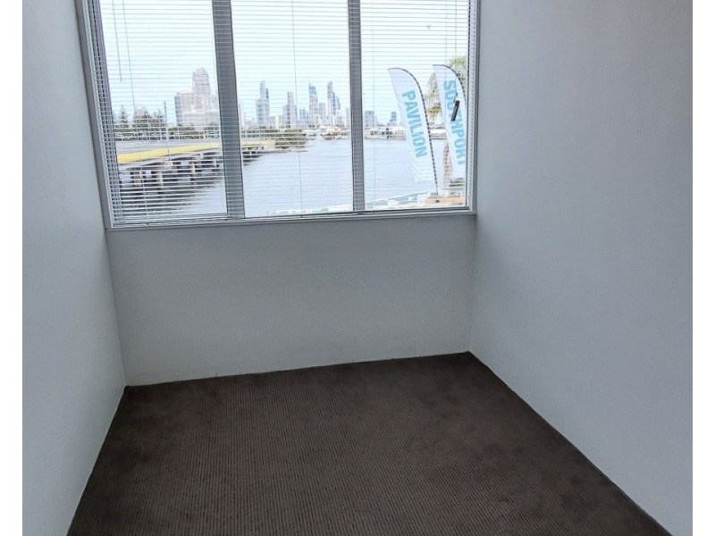 311/2 Barney Street, Southport QLD 4215