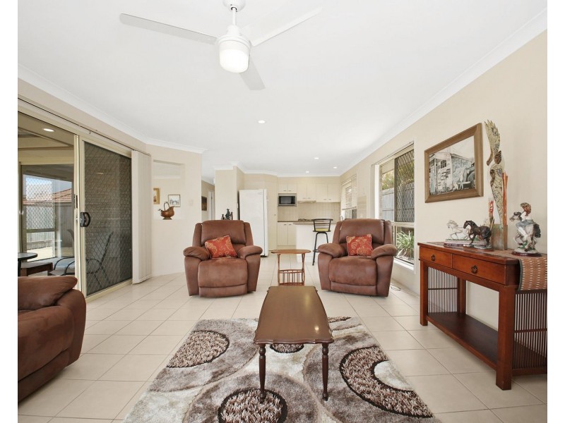 8 Tamborine Circuit, Kallangur QLD 4503