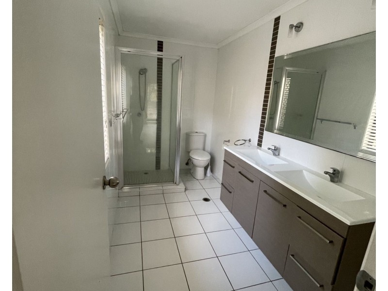 246 Forestdale Drive, Forestdale QLD 4118