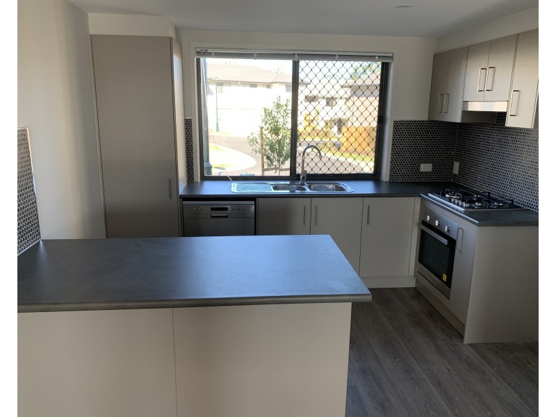 7/28 PEACOCK ROAD, Kallangur QLD 4503