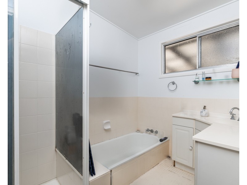 34 Almeida Street, Indooroopilly QLD 4068