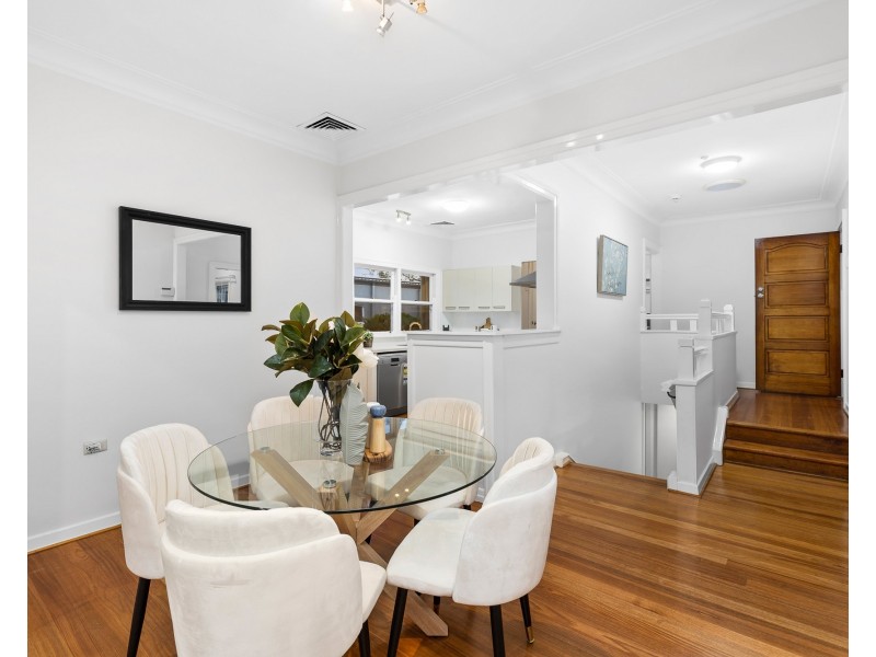 5 Carmody Road, St Lucia QLD 4067