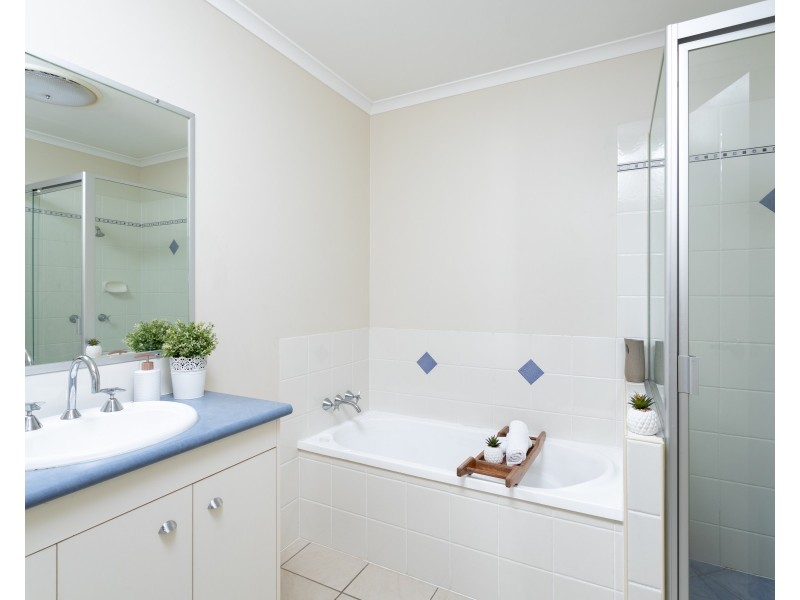 72/21 Tripcony Place, Wakerley QLD 4154