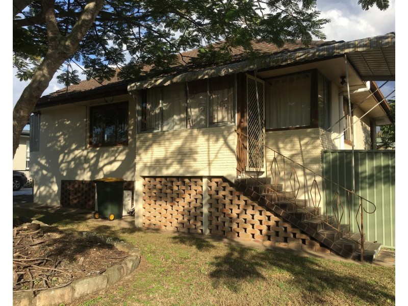 8 Goldfinch Street, Inala QLD 4077