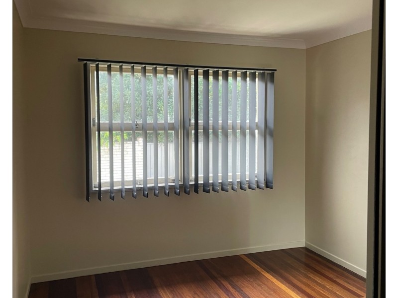 8 Carnival Street, Loganlea QLD 4131