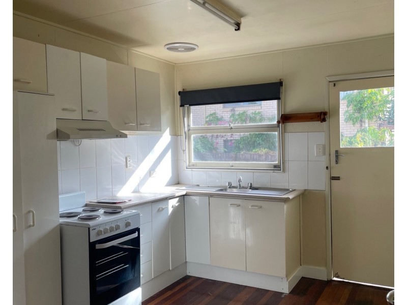8 Carnival Street, Loganlea QLD 4131
