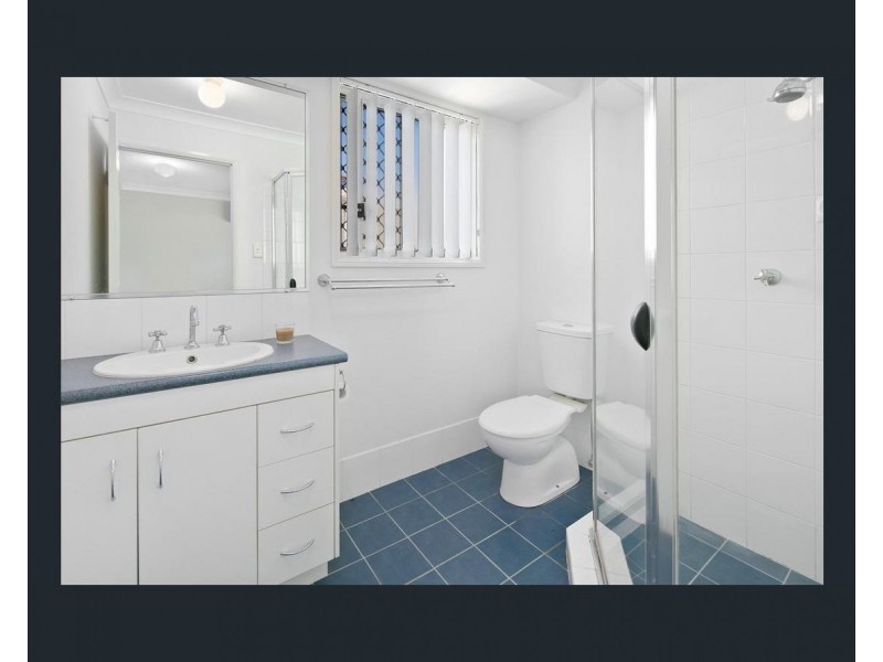 45 Macfarlan Street, Birkdale QLD 4159