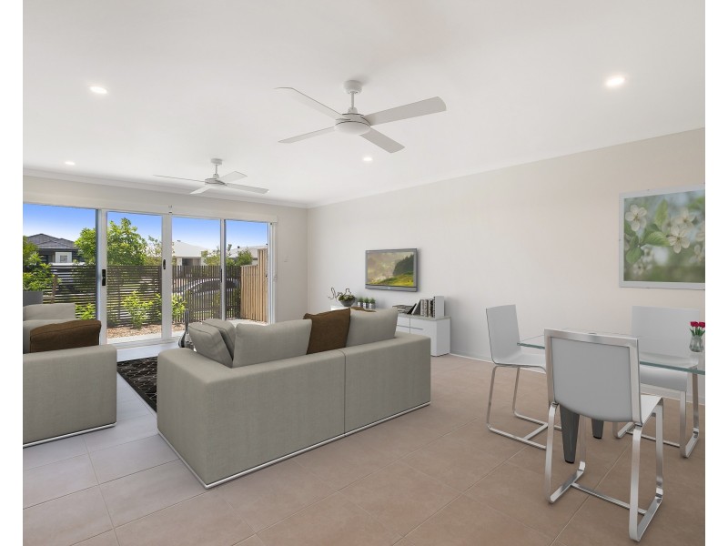 136/370 Gainsborough Drive, Pimpama QLD 4209