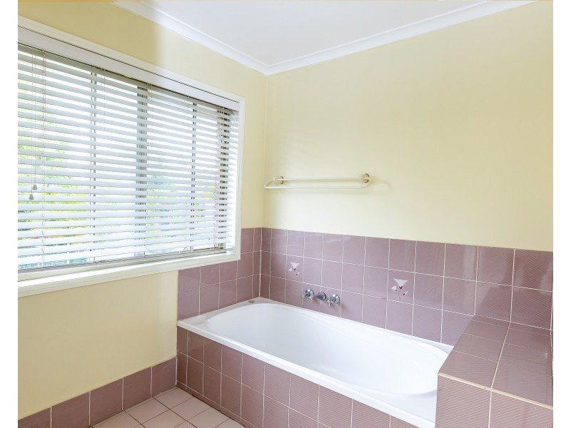 4 Wyambi Place, Middle Park QLD 4074