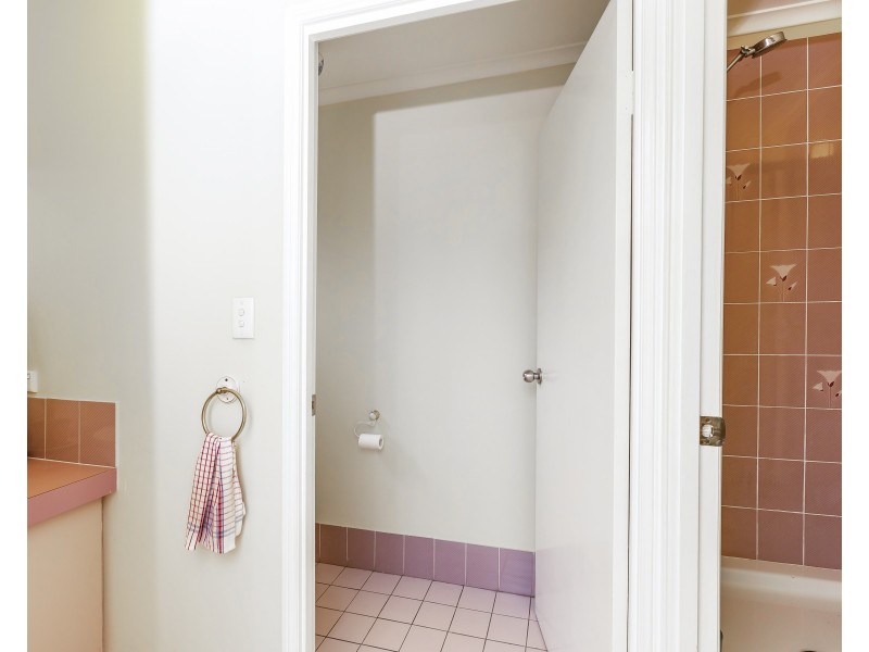 4 Wyambi Place, Middle Park QLD 4074