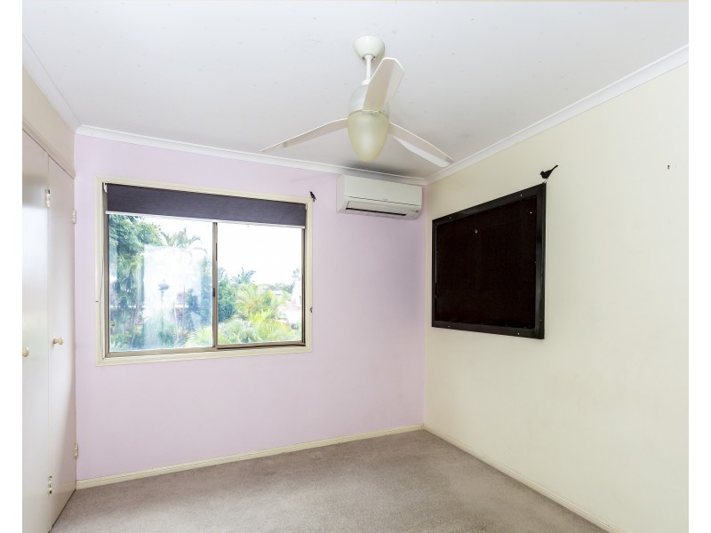 4 Wyambi Place, Middle Park QLD 4074