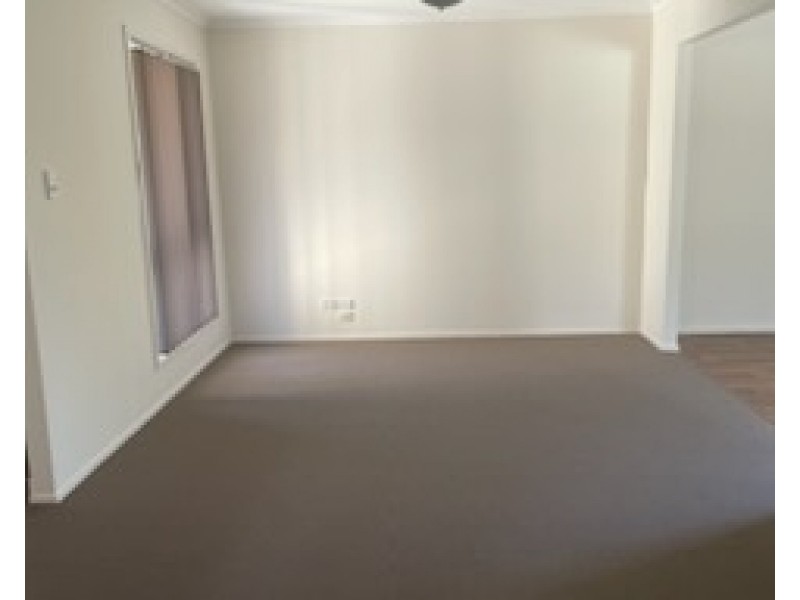 6 Hadlow Street, Waterford West QLD 4133