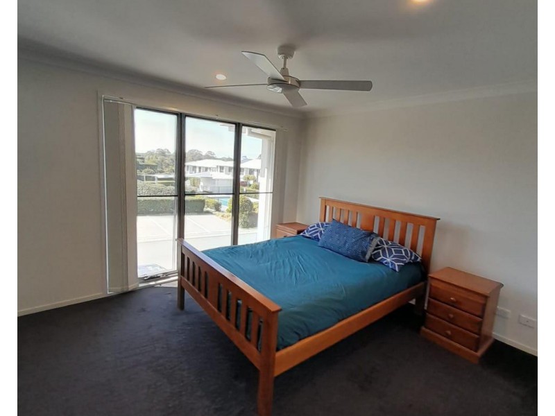 103/5 Angela Way, Pimpama QLD 4209