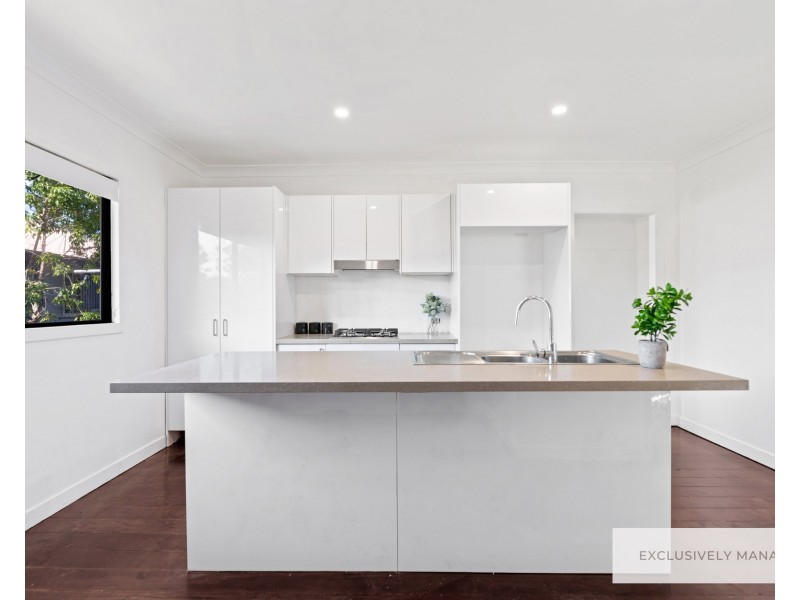 11 Hodgkinson Street, Chermside QLD 4032