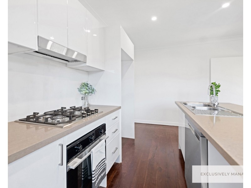 11 Hodgkinson Street, Chermside QLD 4032