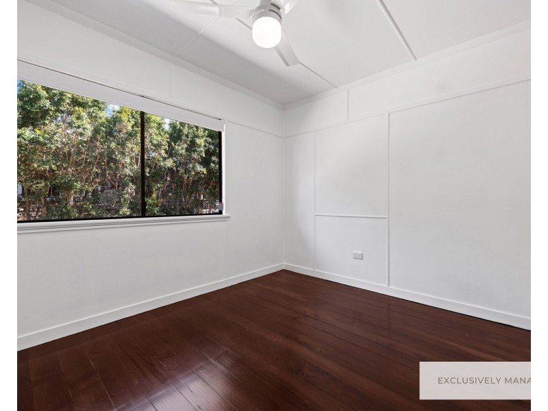 11 Hodgkinson Street, Chermside QLD 4032