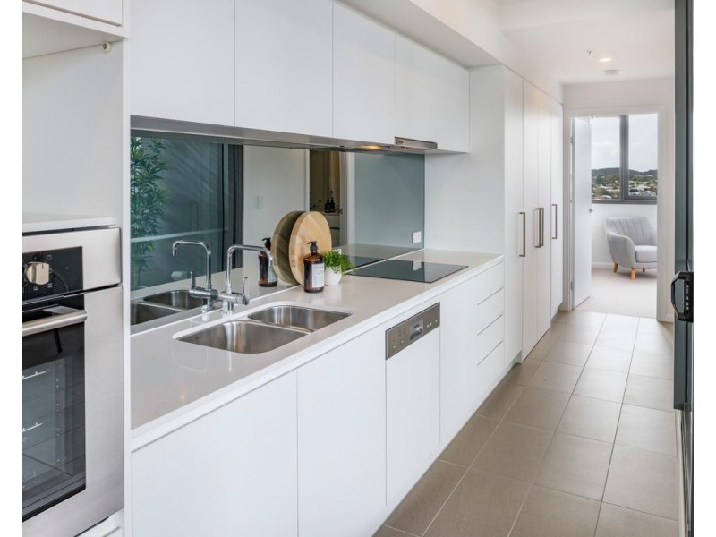 11507/300 Old Cleveland Road, Coorparoo QLD 4151