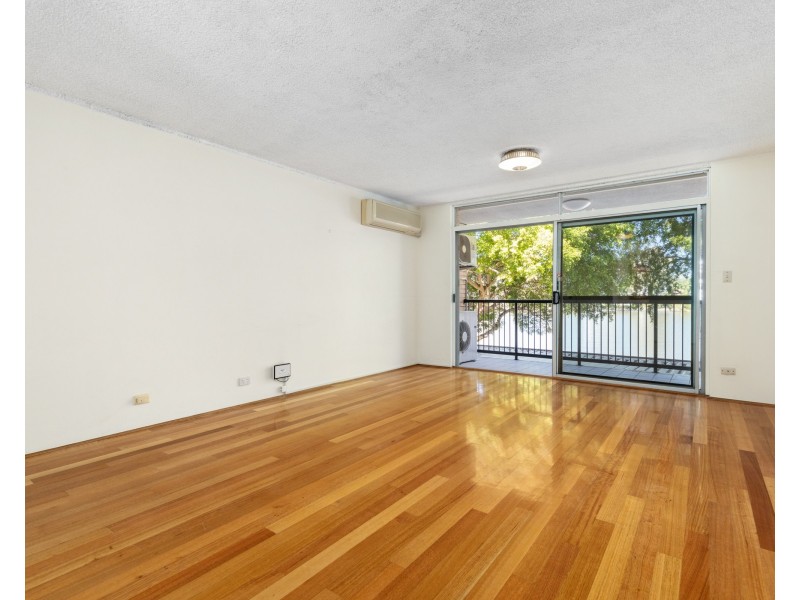 1/10 Carlow Street, West End QLD 4101