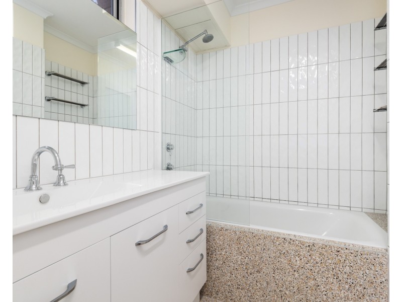 1/10 Carlow Street, West End QLD 4101
