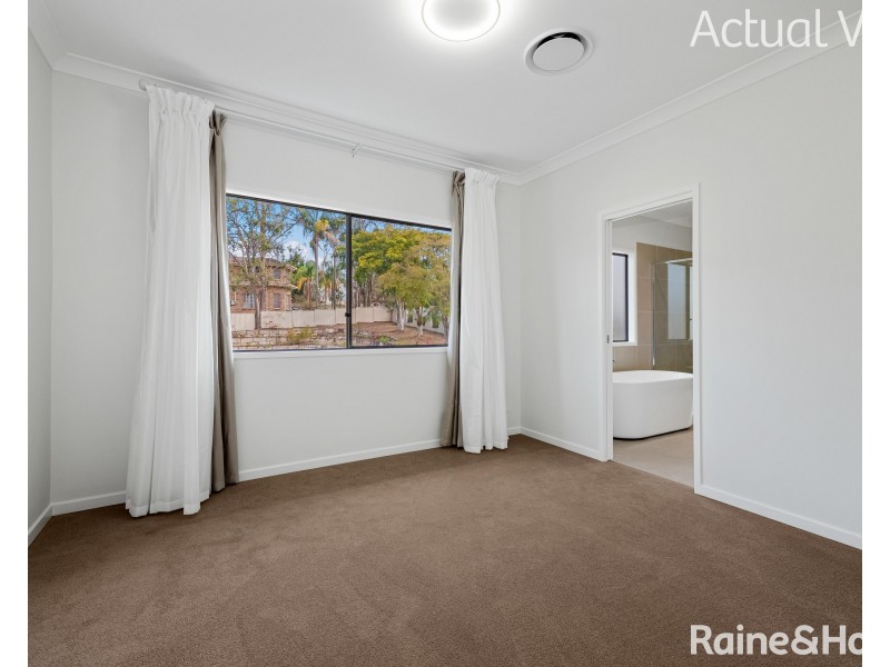 28 Lexton st, Stretton QLD 4116