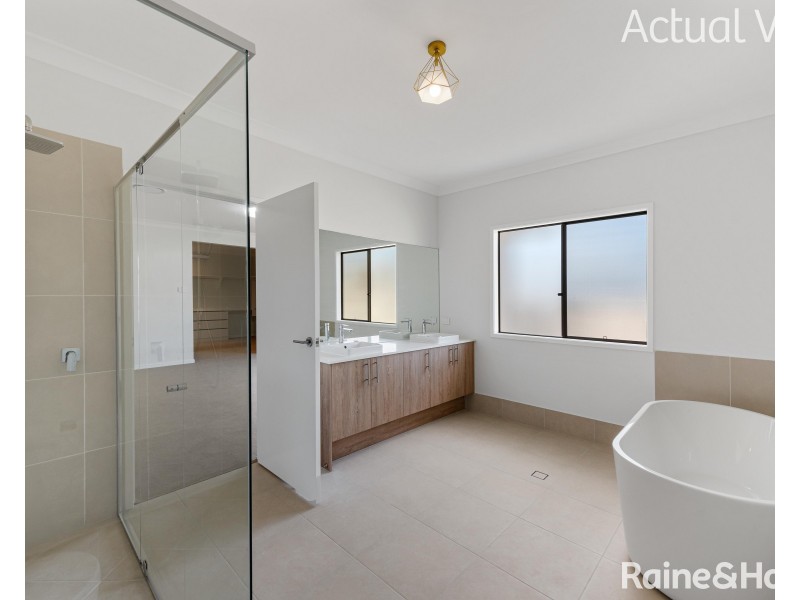 28 Lexton st, Stretton QLD 4116