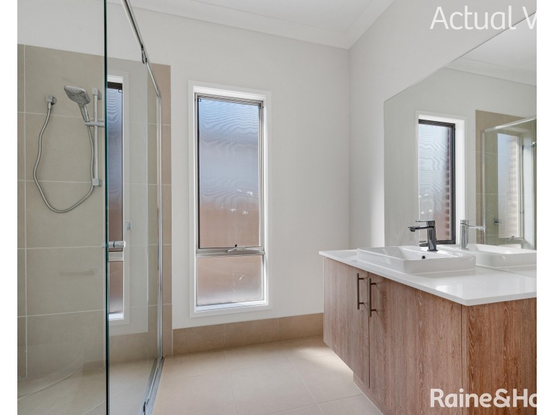 28 Lexton st, Stretton QLD 4116