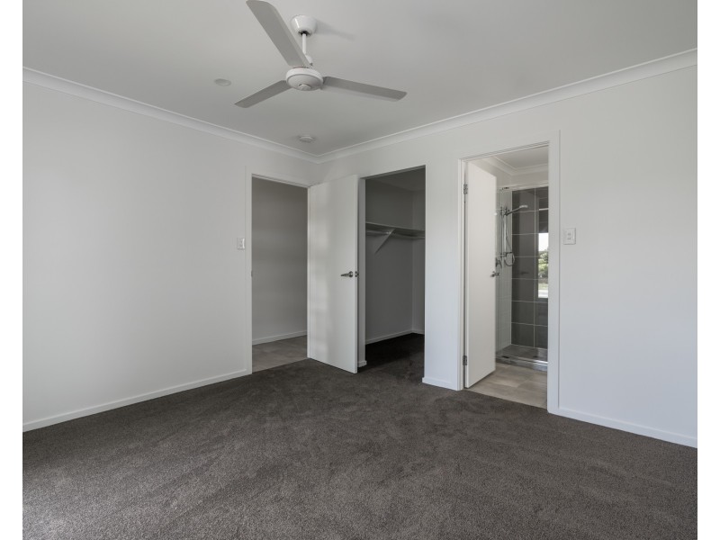15 Jeffreys Street, Caboolture South QLD 4510