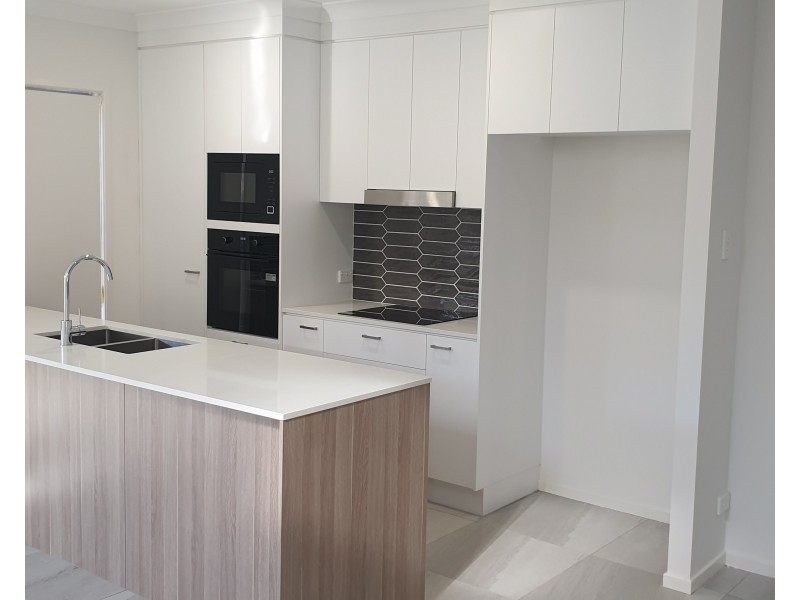 14 Cavill Place, Runcorn QLD 4113