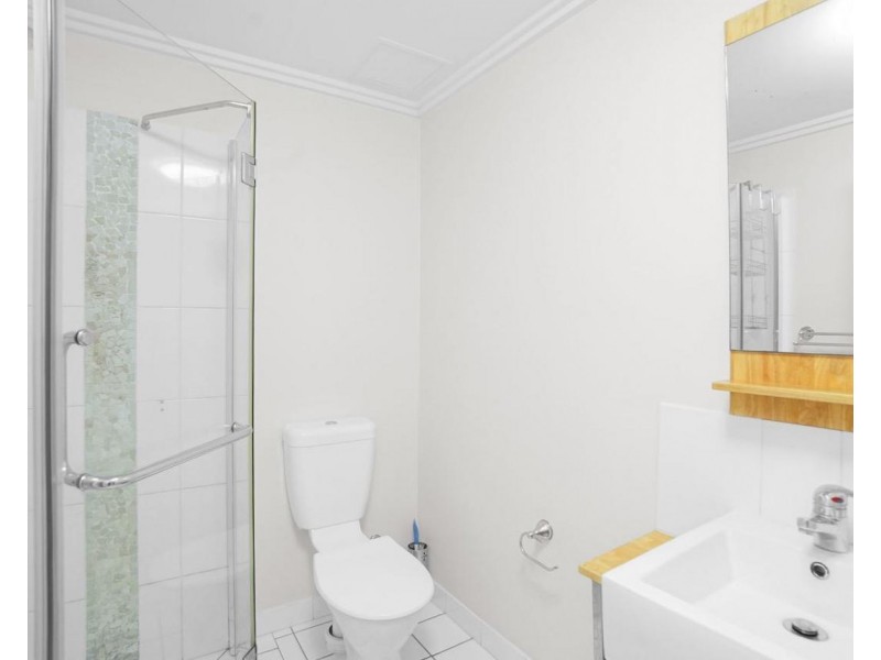 6B/2-8 Rigg Street, Woree QLD 4868