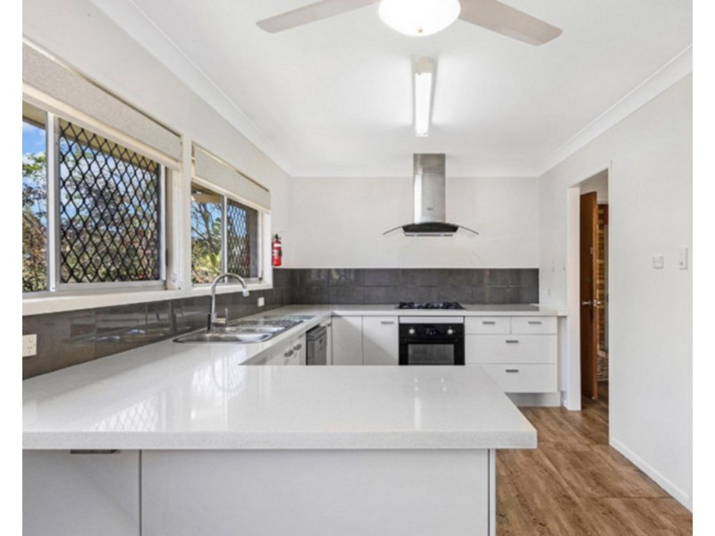 114 Maundrell Terrace, Chermside West QLD 4032