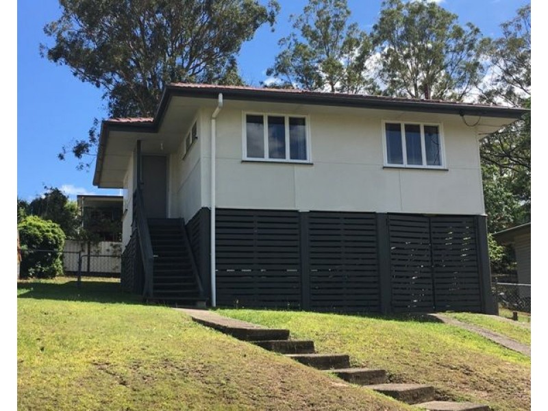 14 Henty Street, Woodridge QLD 4114