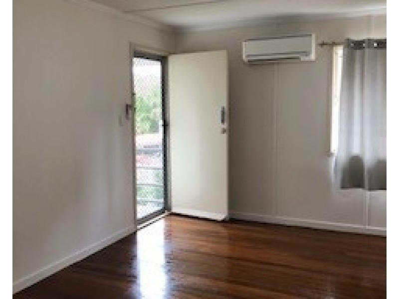 14 Henty Street, Woodridge QLD 4114