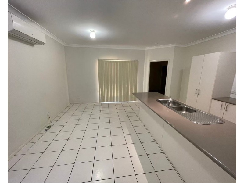 4 Jasper Way, Springfield QLD 4300