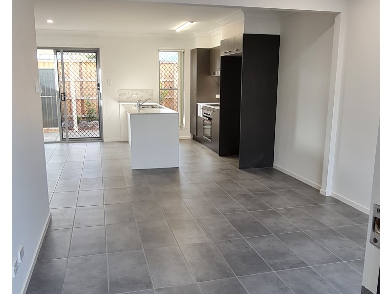 40/8 Casey Street, Caboolture South QLD 4510